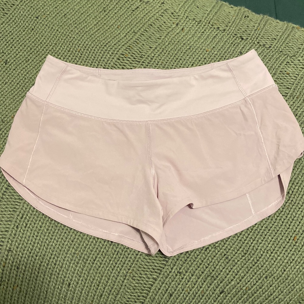 Lululemon Rose Quartz Speed Up Shorts🍋🍋